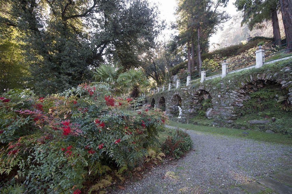 Relais Casali Della Cisterna Hotel